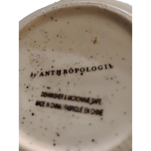 Anthropologie Initial "W" Mug Paisley Floral Thumb Rest Factory Distress Design - Picture 8 of 10